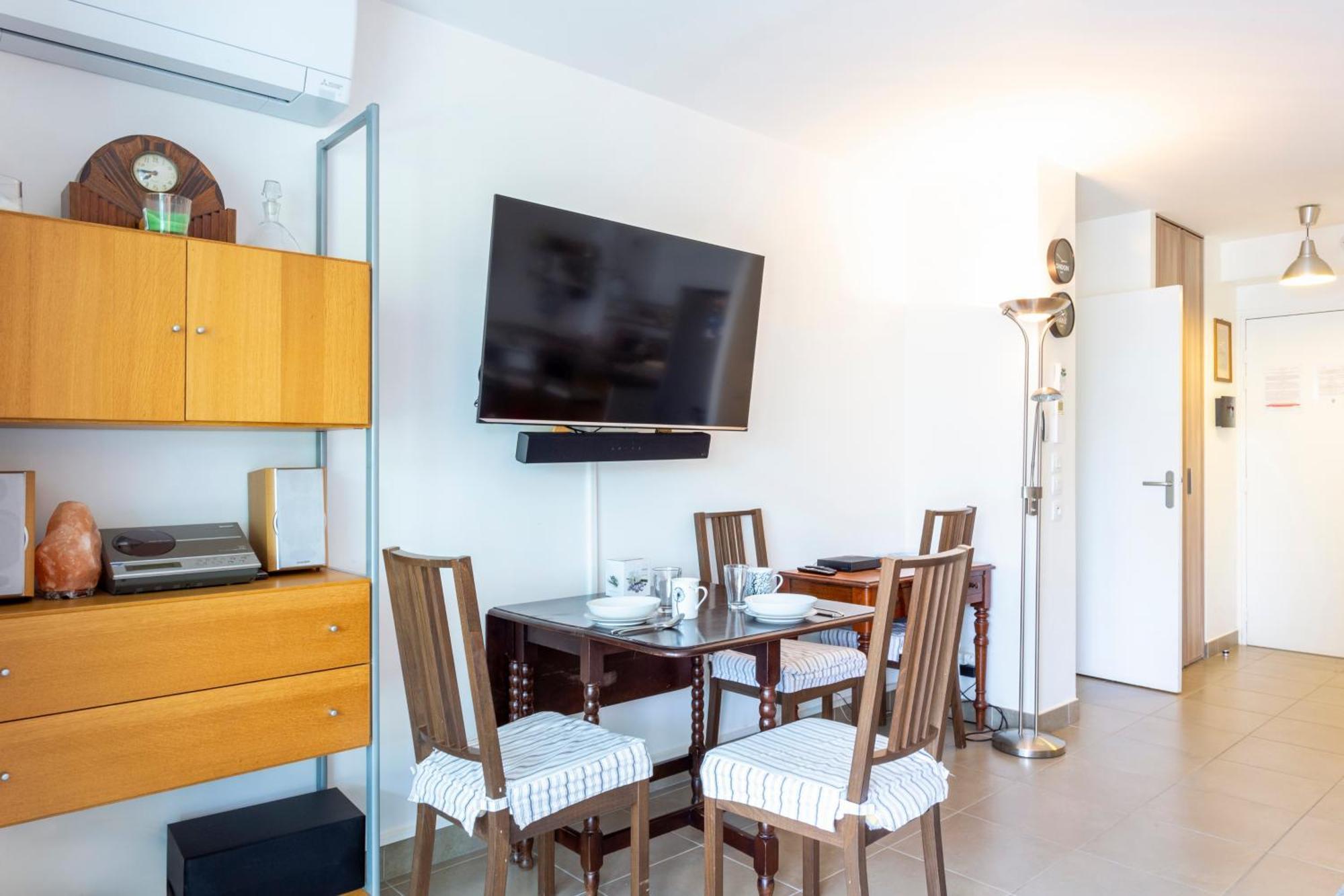 Chez Martin - Spacieux Appartement Climatise Proche De La Plage La Grande-Motte Kültér fotó